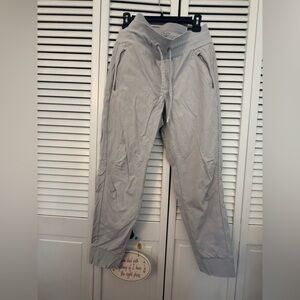 Athleta Trekkie North Jogger Pant Hiking Light Grey Textured Size 12